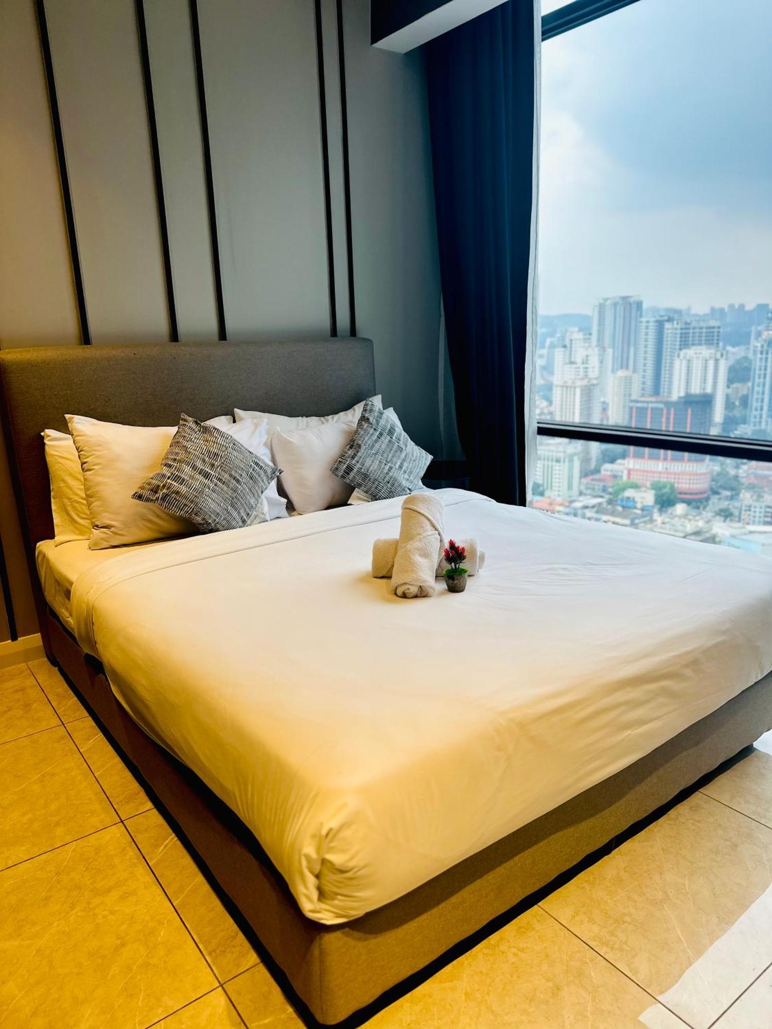 Axon Infinity Pool Kl Apartment Kuala Lumpur Bagian luar foto
